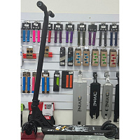 Freestyle koloběžka Divine Zeus V2 Black | Lehká parková koloběžka