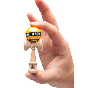 Krom Mikro 5-Souprava Kendama (Yellow) Krom Mikro 5-Souprava Kendama (Yellow)