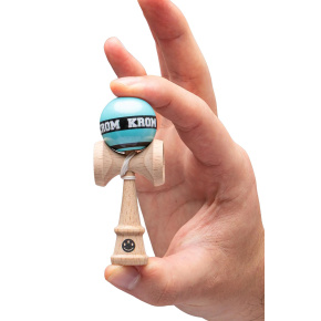 Krom Mikro 5-Souprava Kendama (Sky Blue) Krom Mikro 5-Souprava Kendama (Sky Blue)