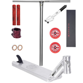 Freestyle koloběžka Custom Divine X Triad Vixen V2 495mm červeno/stříbrná Freestyle koloběžka Custom Divine X Triad Vixen V2 495mm červeno/stříbrná